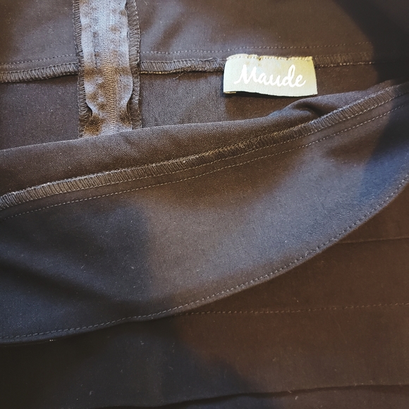 Maude banded pencil skirt, Large, black - Picture 7 of 13